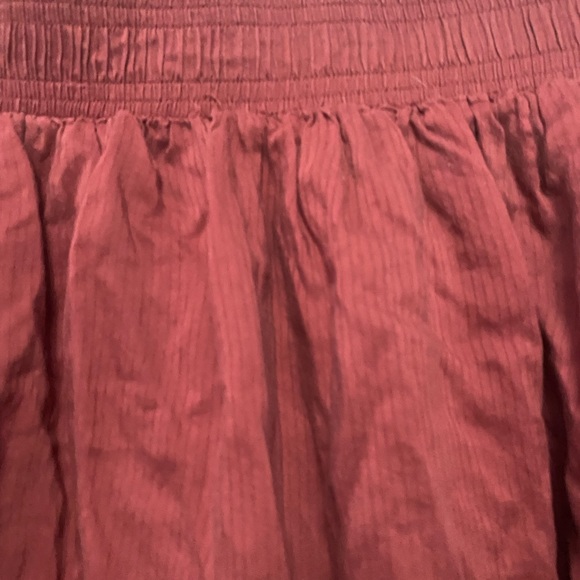 Top - Picture 2 of 3